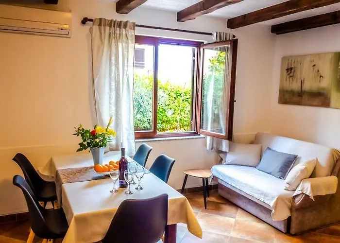 Katia Apartman *
